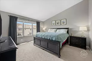 1146 Kilbery Ln, North Aurora, IL 60542 - Photo 12