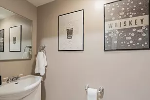 13561 Buck Rd, Bloomington, IL 61705 - Photo 36