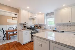 13561 Buck Rd, Bloomington, IL 61705 - Photo 12