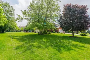 13561 Buck Rd, Bloomington, IL 61705 - Photo 4