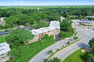 2600 Brookwood Way, Rolling Meadows, IL 60008 - Photo 16