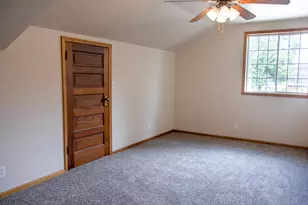 224 N Maple St, Gilman, IL 60938 - Photo 22