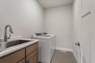 1 Forest Ct, Monticello, IL 61856 - Photo 24