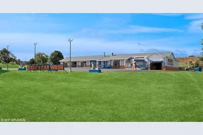 731 Midwest Court, Freeport, IL 61032 - Photo 30