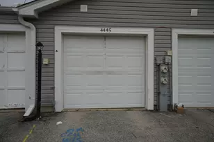 4445 Provincetown Dr, Country Club Hills, IL 60478 - Photo 4