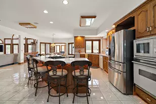 284 Barrington Ln, Bourbonnais, IL 60914 - Photo 16
