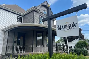 210 N Madison St, Woodstock, IL 60098 - Photo 1
