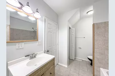 2458 N Clybourn Avenue, Chicago, IL 60614 - Photo 30