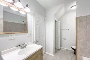 2458 N Clybourn Ave, Chicago, IL 60614 - Photo 30
