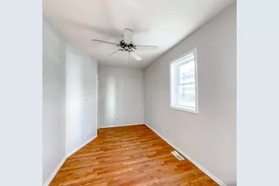 2458 N Clybourn Avenue, Chicago, IL 60614 - Photo 24