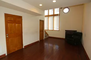 2458 N Clybourn Ave, Chicago, IL 60614 - Photo 8
