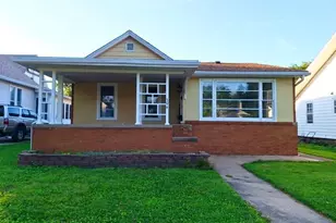 304 W Morrell St, Streator, IL 61364 - Photo 2