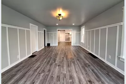 304 W Morrell Street, Streator, IL 61364 - Photo 8