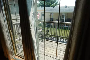 13 Hickory Ln, Sandwich, IL 60548 - Photo 8