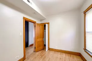 4322 W Kamerling Ave, Chicago, IL 60651 - Photo 8