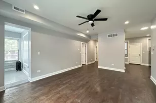 1224 W Rosemont Ave, Chicago, IL 60660 - Photo 10