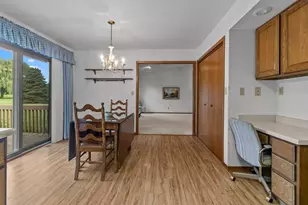 23201 Norma Ln, Harvard, IL 60033 - Photo 8