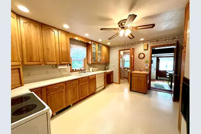 1184 Il Route 10, Monticello, IL 61856 - Photo 28