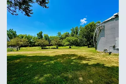 1184 Il Route 10, Monticello, IL 61856 - Photo 12