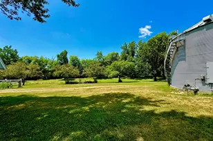 1184 Il Route 10, Monticello, IL 61856 - Photo 12