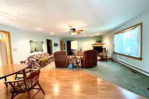 1184 Il Route 10, Monticello, IL 61856 - Photo 20