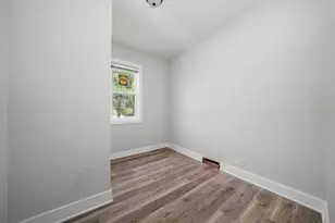 14137 Greenwood Rd, Dolton, IL 60419 - Photo 12