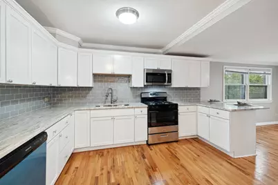 749 E 154th Street, South Holland, IL 60473 - Photo 8