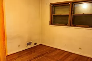 9108 S Euclid Ave, Chicago, IL 60617 - Photo 10