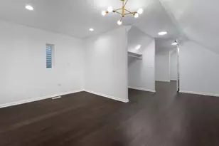 4502 W Thomas St, Chicago, IL 60651 - Photo 12