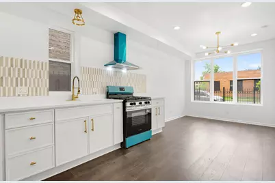 4502 W Thomas Street, Chicago, IL 60651 - Photo 2