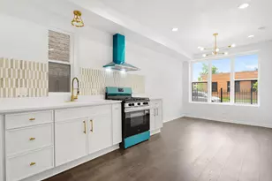 4502 W Thomas St, Chicago, IL 60651 - Photo 2