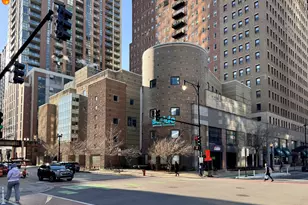 40 E 9th St, Chicago, IL 60605 - Photo 2