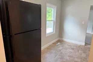 1023 N Elmwood Ave, Waukegan, IL 60085 - Photo 20