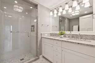 132 E Delaware Pl, Chicago, IL 60611 - Photo 34