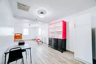 100 E Lyle St, Milford, IL 60953 - Photo 16