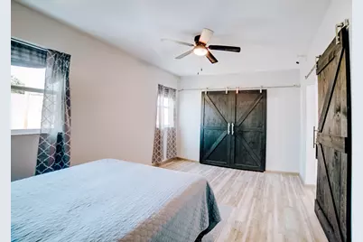 100 E Lyle Street, Milford, IL 60953 - Photo 24