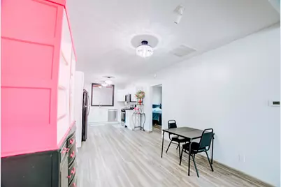 100 E Lyle Street, Milford, IL 60953 - Photo 14