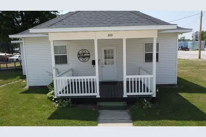 100 E Lyle Street, Milford, IL 60953 - Photo 1