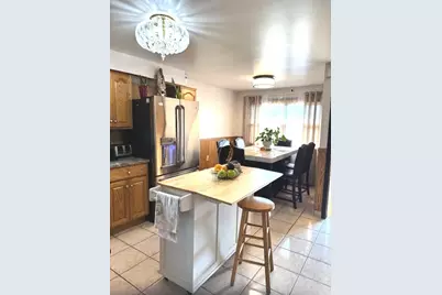 14240 S Manistee Avenue, Burnham, IL 60633 - Photo 10