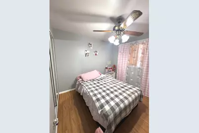 14240 S Manistee Avenue, Burnham, IL 60633 - Photo 12