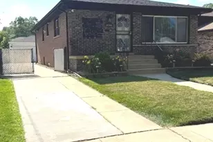 14240 S Manistee Ave, Burnham, IL 60633 - Photo 2