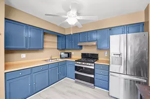 6846 S James Dr, Rochelle, IL 61068 - Photo 4