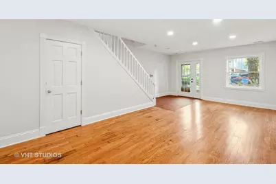 4721 S Woodlawn Avenue #E, Chicago, IL 60615 - Photo 2