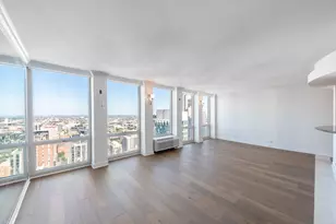 111 E Chestnut St, Chicago, IL 60611 - Photo 2