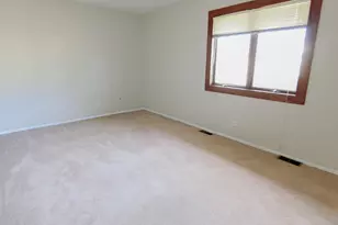 517 Hingham Ln, Schaumburg, IL 60193 - Photo 14