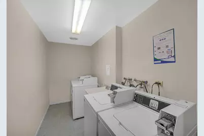 7830 W North Avenue #505, Elmwood Park, IL 60707 - Photo 16