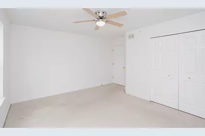 800 Linden Circle, Hoffman Estates, IL 60169 - Photo 20