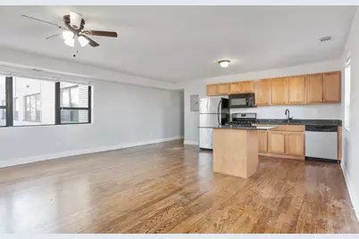 7616 N Marshfield Avenue #407, Chicago, IL 60626 - Photo 2