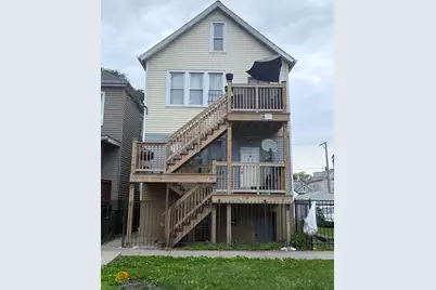 8822 S Exchange Avenue, Chicago, IL 60617 - Photo 2