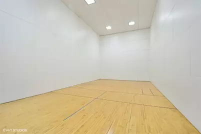 211 E Ohio Street #2011, Chicago, IL 60611 - Photo 16